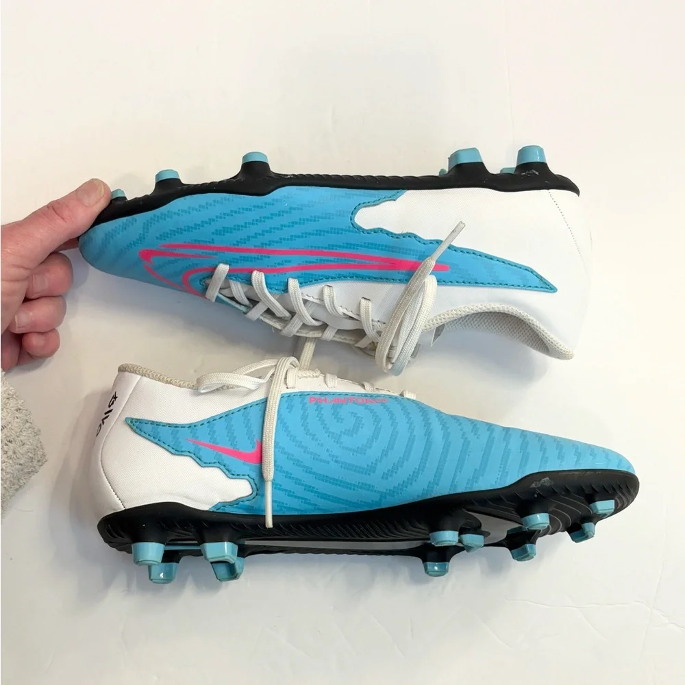 Nike Phantom GX Club Soccer Cleats Blue/Pink Men’s Size 5.5‎ Women’s 7, 7.5
